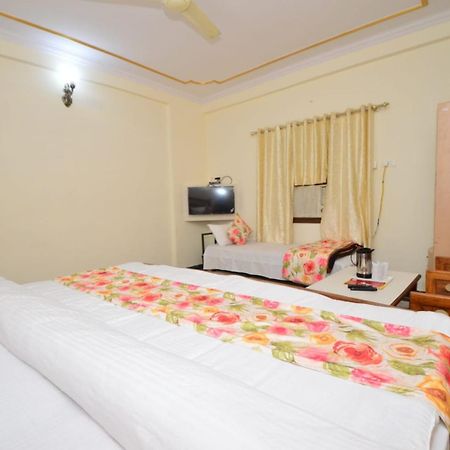 Hotel Vijay Niwas Джайпур Екстер'єр фото